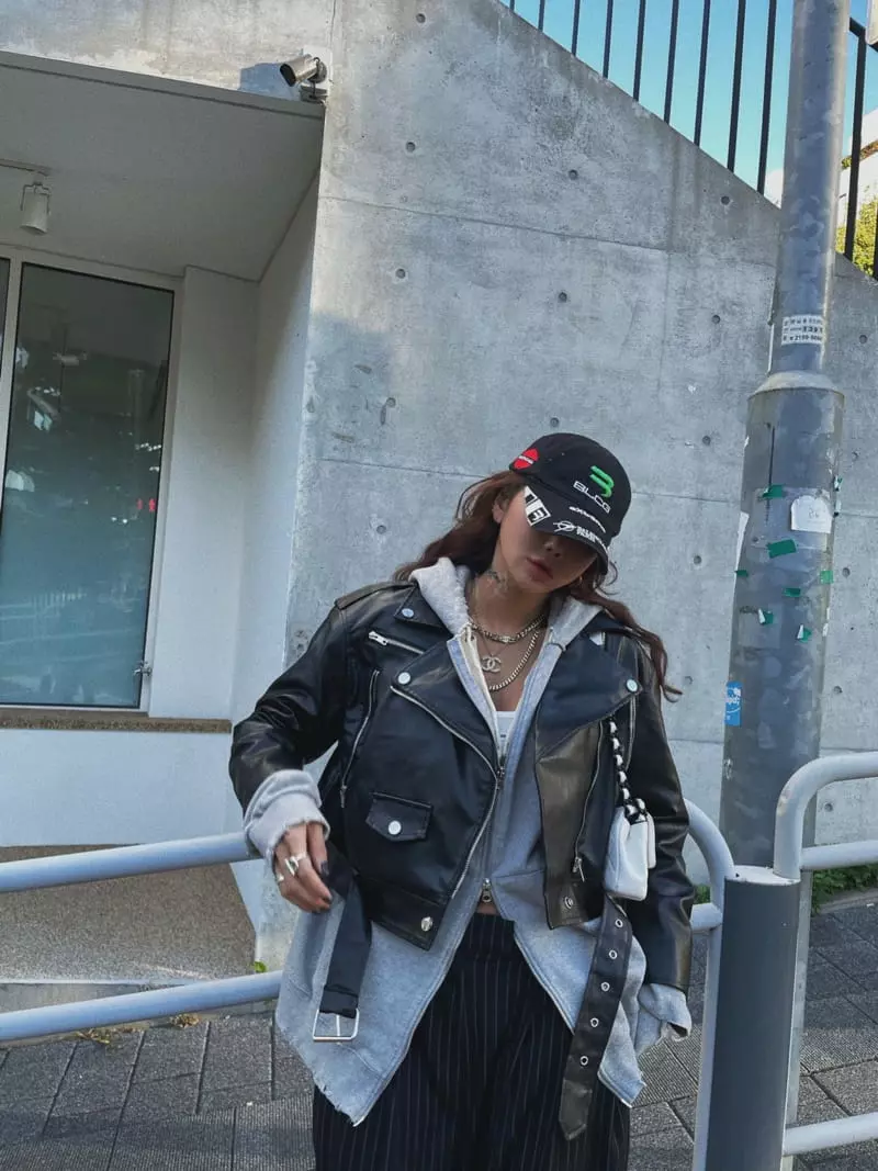 Abbeylee - Korean Women Fashion - #womensfashion - Leather Crop Jacket