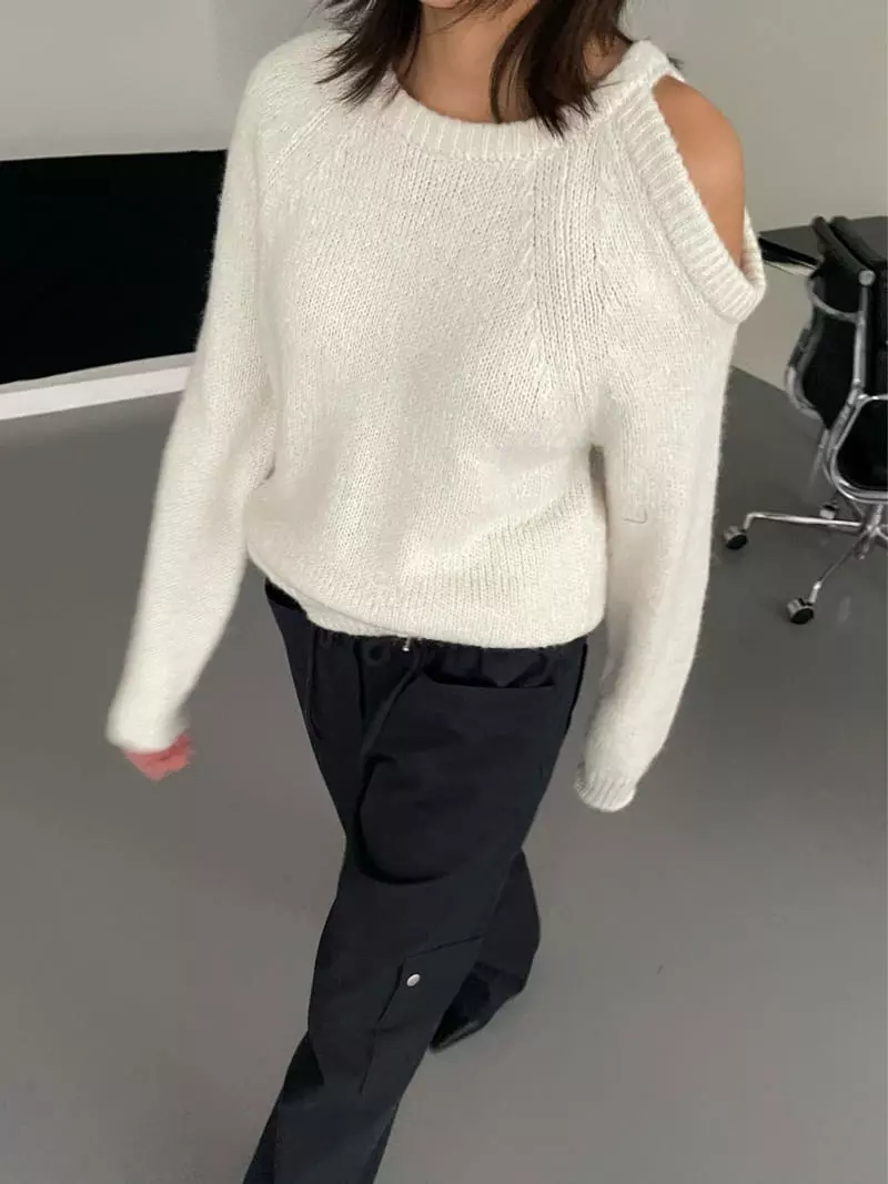 Acme - Korean Women Fashion - #restrostyle - Shoulder Knit Tee - 4