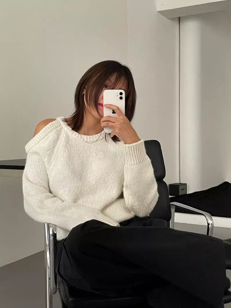 Acme - Korean Women Fashion - #thelittlethings - Shoulder Knit Tee - 7