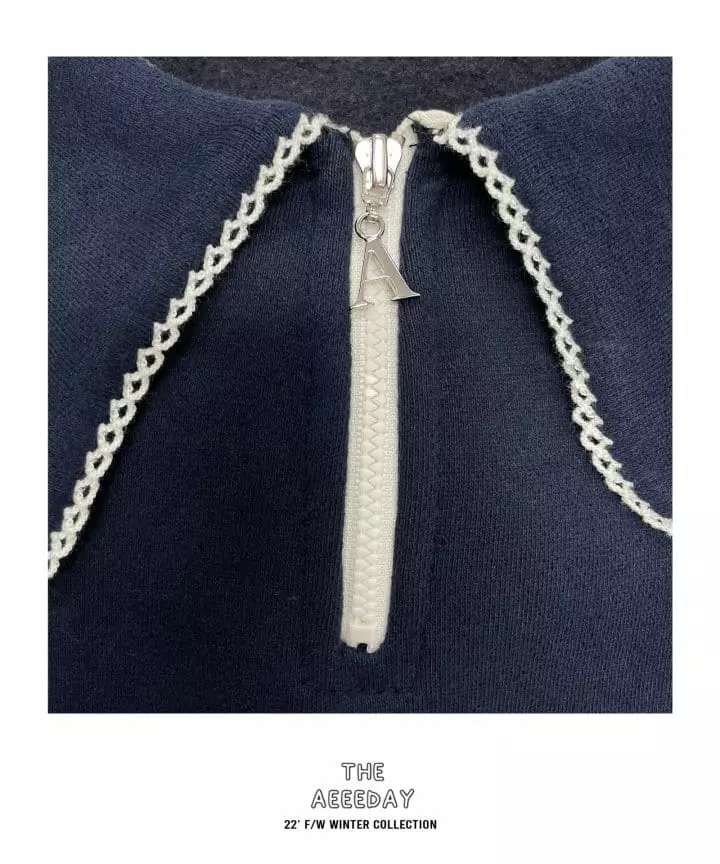 Aeeeday - Korean Children Fashion - #discoveringself - Big Collar Sweatshirt - 10