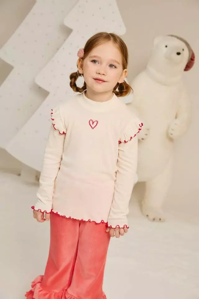 Aeeeday - Korean Children Fashion - #kidsshorts - Fril Heart Half Turtleneck Tee - 2