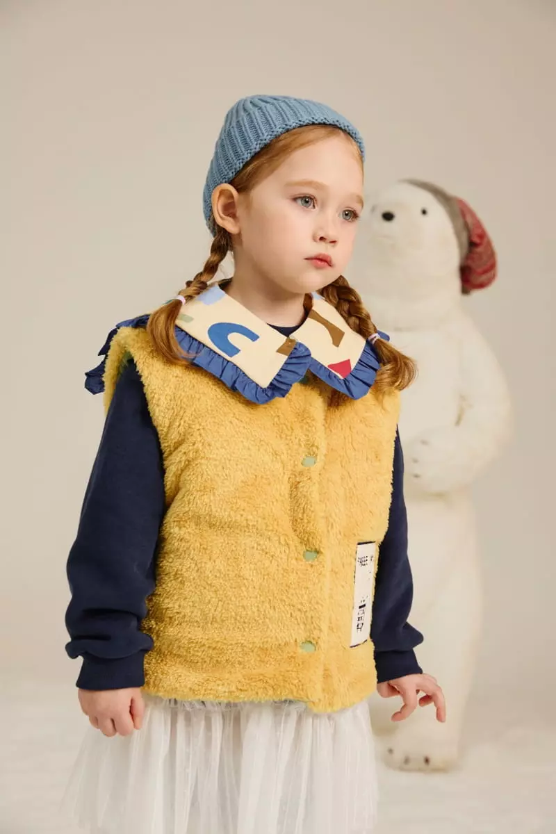 Aeeeday - Korean Children Fashion - #Kfashion4kids - Block Dot Cape - 4