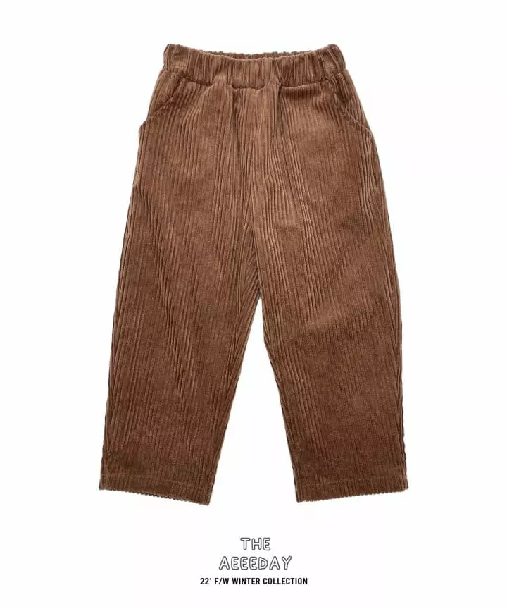 Aeeeday - Korean Children Fashion - #magicofchildhood - Dumble Pocket Pants - 10