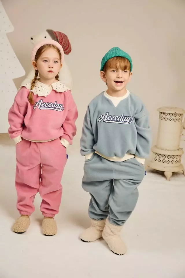 Aeeeday - Korean Children Fashion - #minifashionista - Candy Top Bottom Set - 3