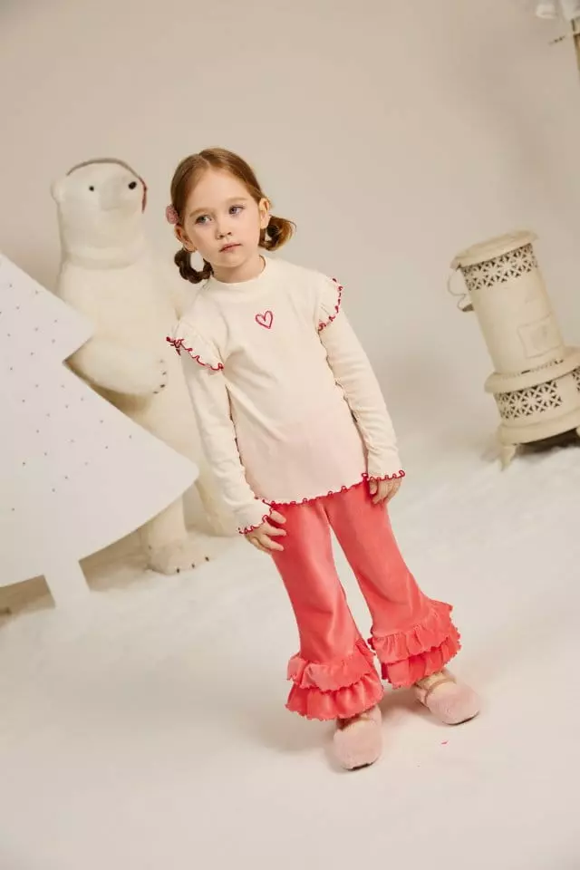 Aeeeday - Korean Children Fashion - #minifashionista - Fril Heart Half Turtleneck Tee - 8