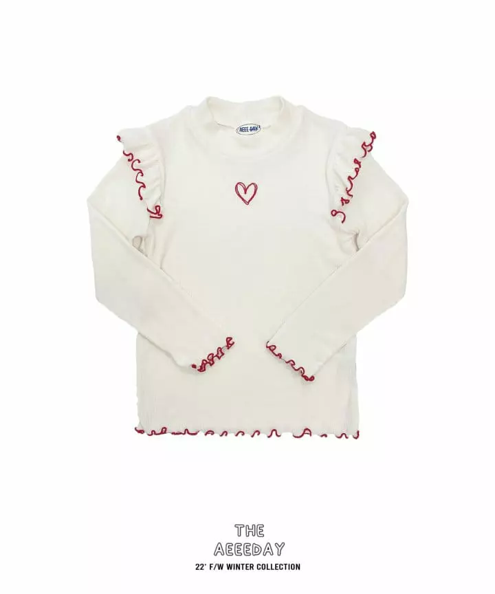 Aeeeday - Korean Children Fashion - #prettylittlegirls - Fril Heart Half Turtleneck Tee - 9