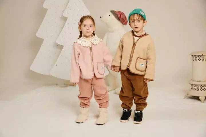 Aeeeday - Korean Children Fashion - #prettylittlegirls - Fleece Cardigan Set - 6