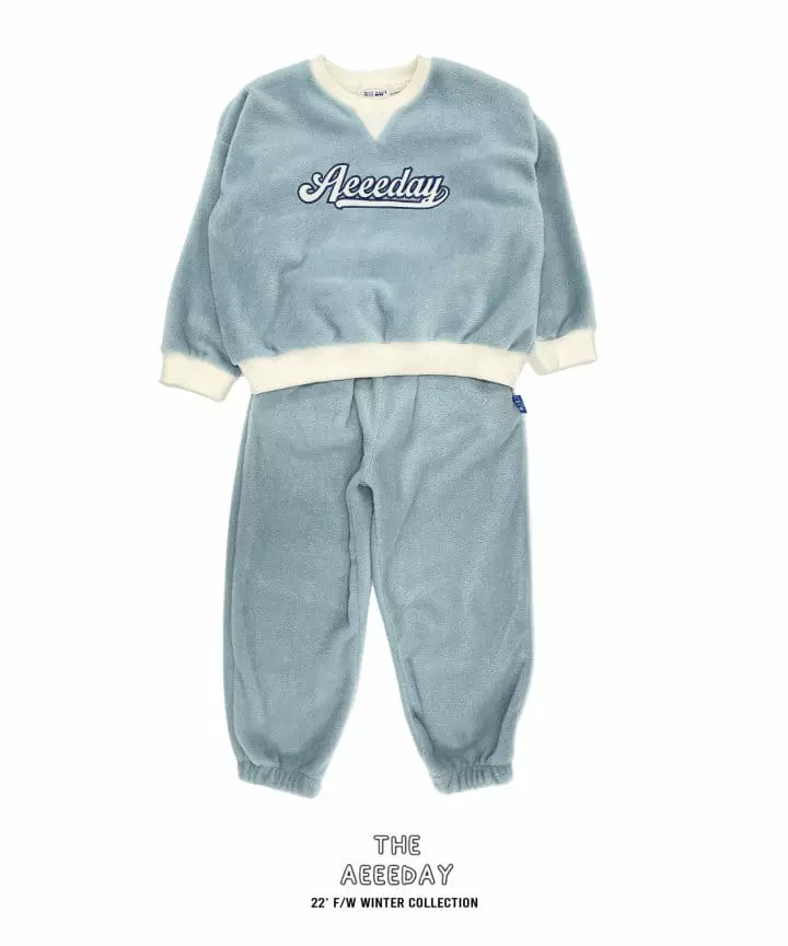 Aeeeday - Korean Children Fashion - #stylishchildhood - Candy Top Bottom Set - 7
