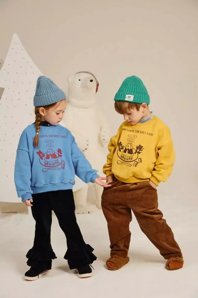 Aeeeday - Korean Children Fashion - #stylishchildhood - Bear Sweatshirt - 2