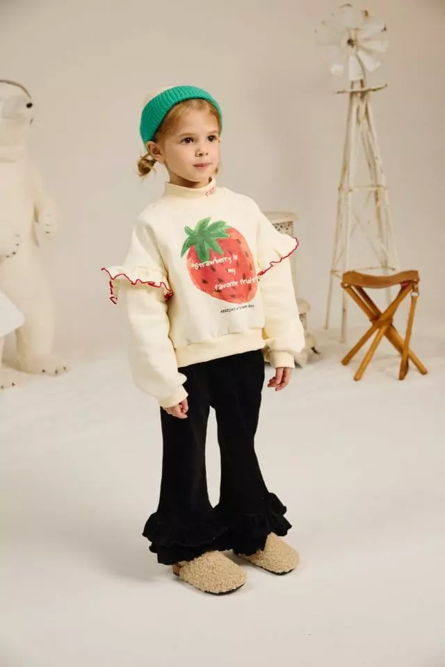 Aeeeday - Korean Children Fashion - #todddlerfashion - Strawberry Sweatshirt - 4