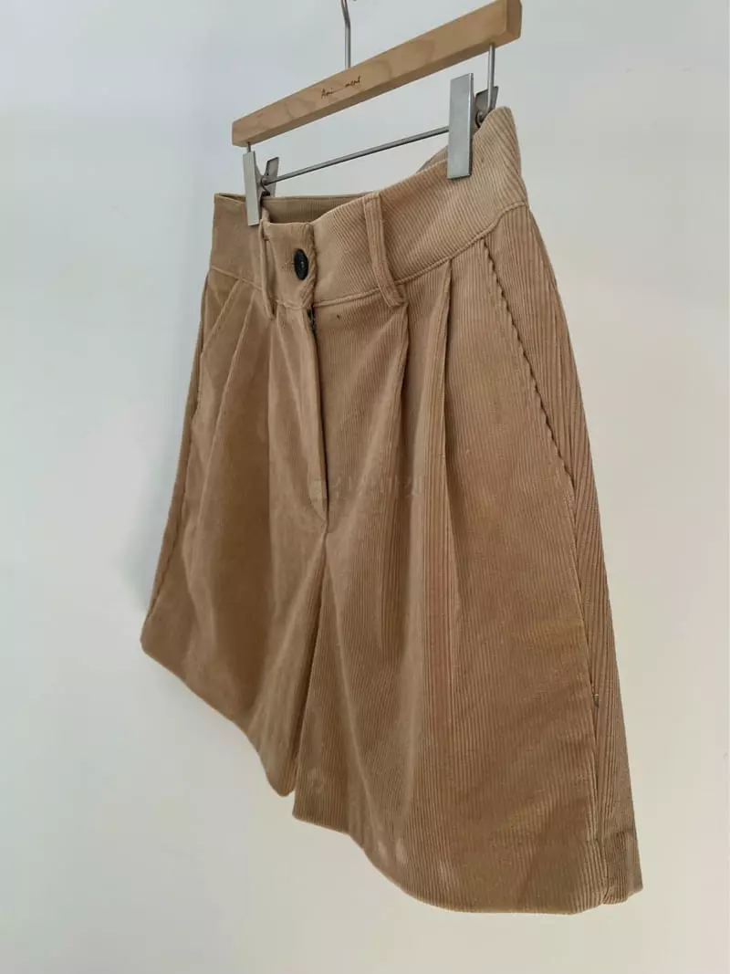 Amiment - Korean Women Fashion - #momslook - Coduroy Shorts - 9