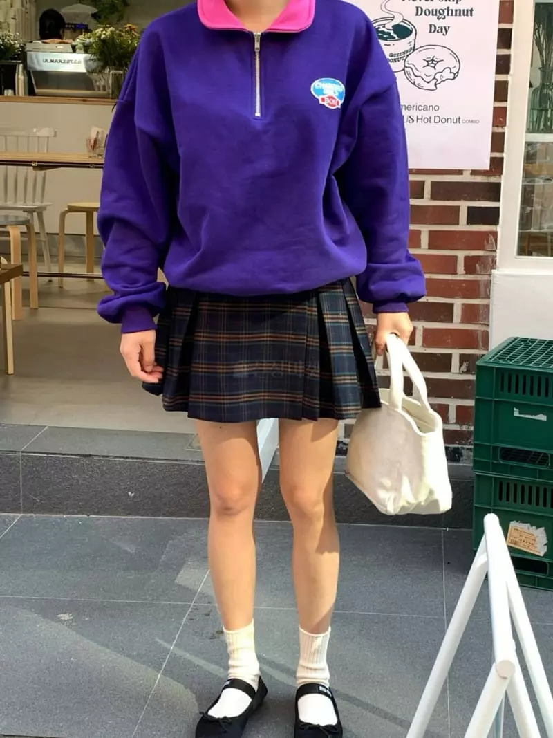 Amiment - Korean Women Fashion - #womensfashion - Collar Color Sweatshirt - 4