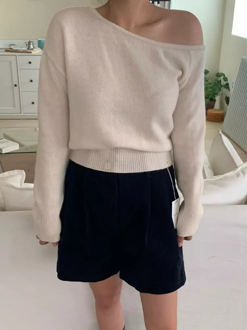 Amiment - Korean Women Fashion - #momslook - One Off Shoulder Knit Tee - 10