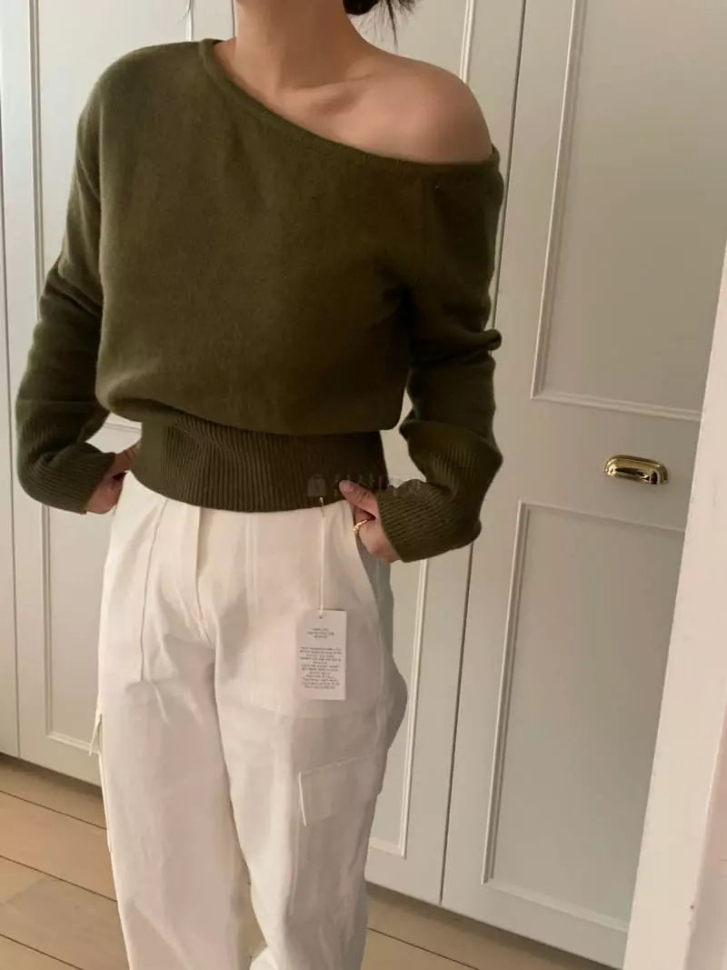 Amiment - Korean Women Fashion - #momslook - One Off Shoulder Knit Tee - 6
