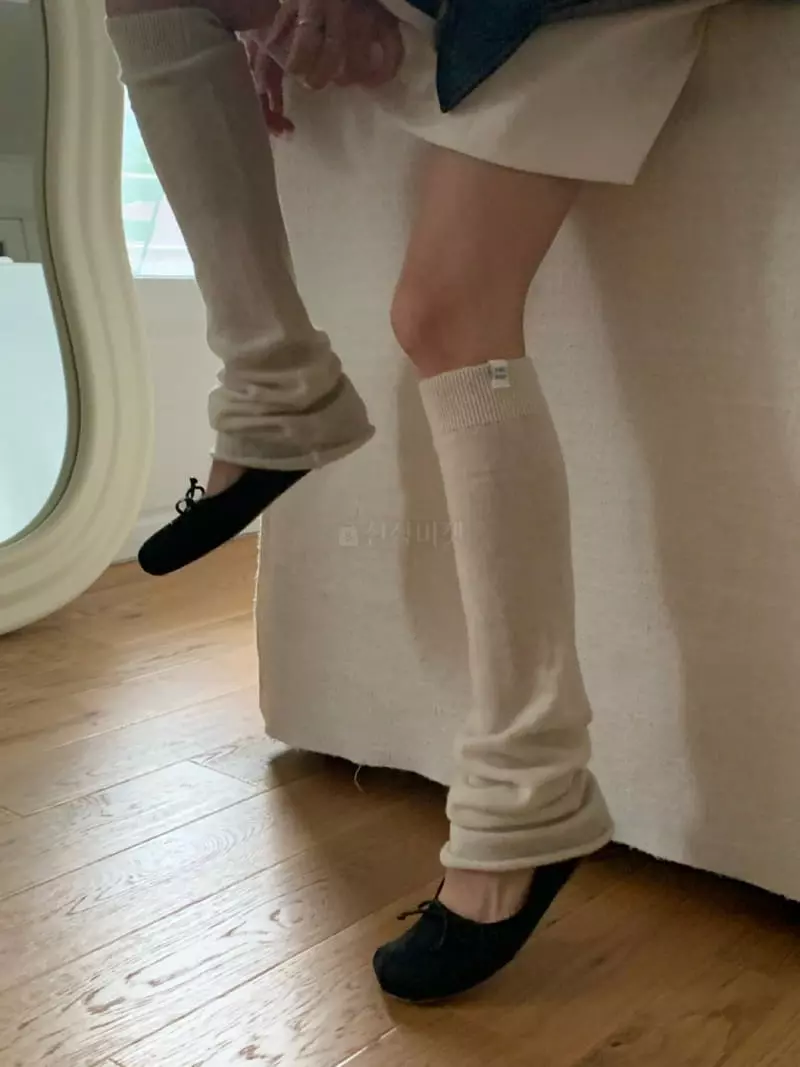 Amiment - Korean Women Fashion - #momslook - Alpaca Leg Warmer - 12