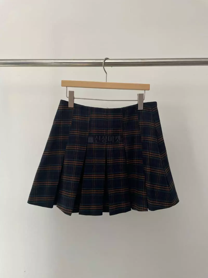 Amiment - Korean Women Fashion - #momslook - Belcro Skirt - 6