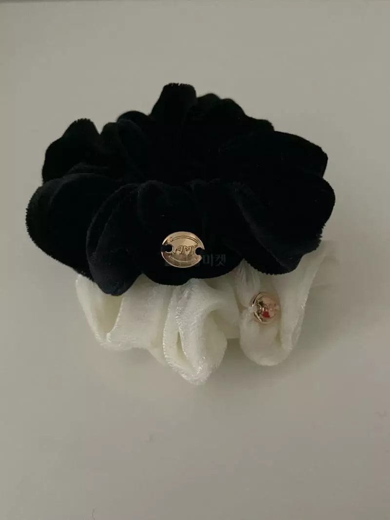 Amiment - Korean Women Fashion - #momslook - Velvet Hairring - 3