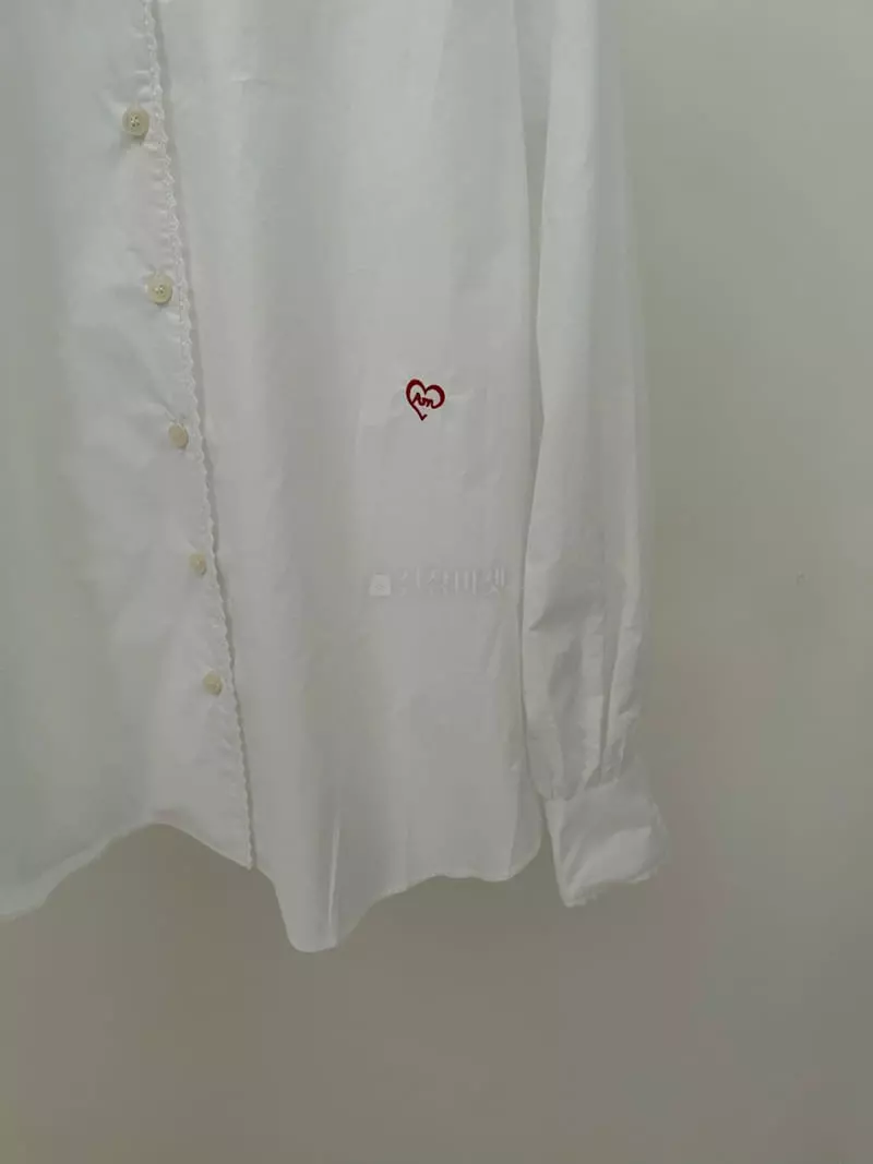 Amiment - Korean Women Fashion - #momslook - Love Embroidery Blouse - 3