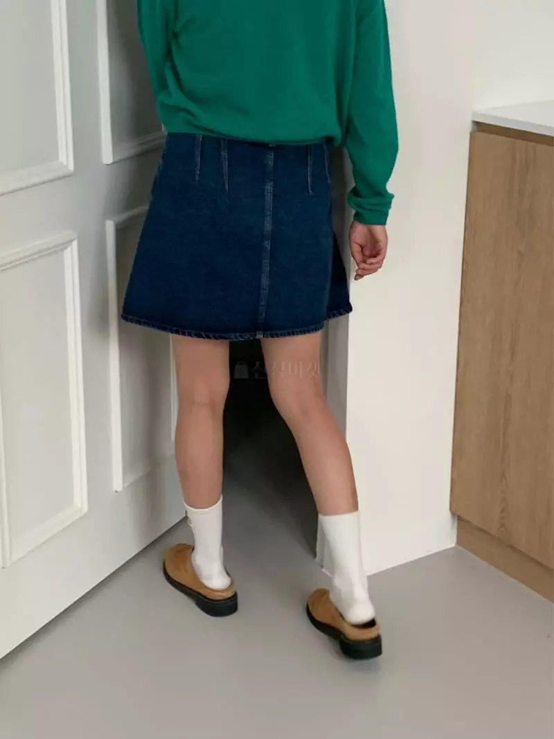 Amiment - Korean Women Fashion - #momslook - Pintuck Skirt - 11