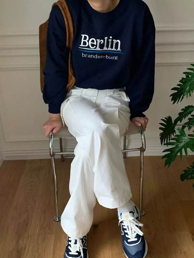 Amiment - Korean Women Fashion - #pursuepretty - Berlin Sweatshirt - 9