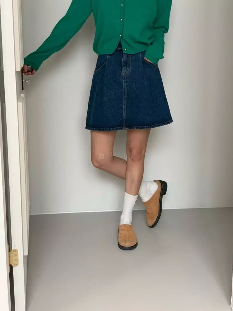 Amiment - Korean Women Fashion - #pursuepretty - Pintuck Skirt - 3