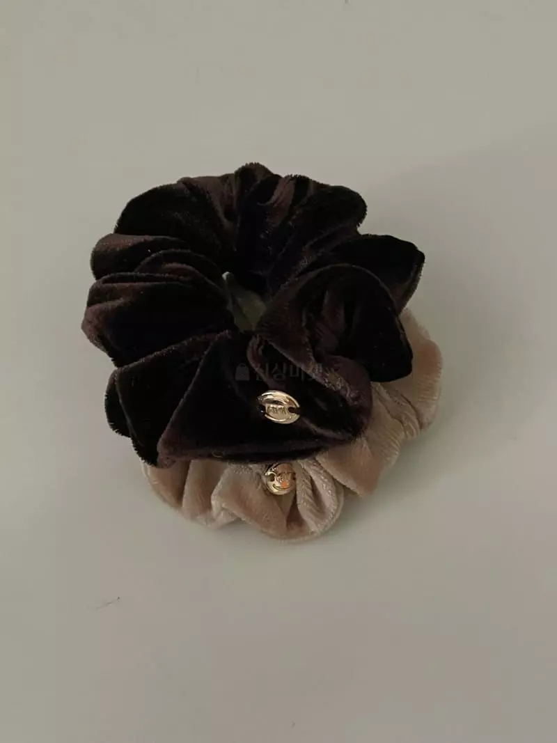 Amiment - Korean Women Fashion - #restrostyle - Velvet Hairring - 12