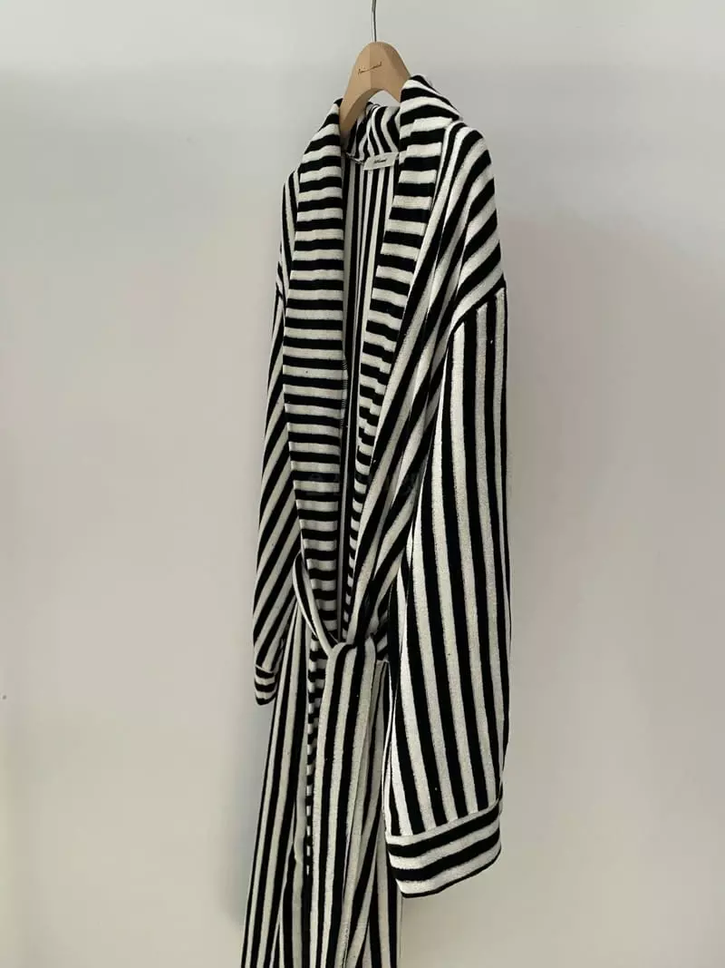 Amiment - Korean Women Fashion - #vintageinspired - Bath Robe - 3
