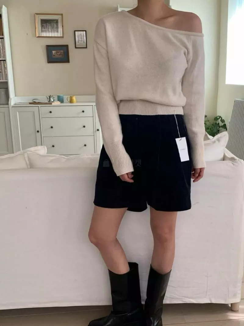 Amiment - Korean Women Fashion - #womensfashion - One Off Shoulder Knit Tee - 9