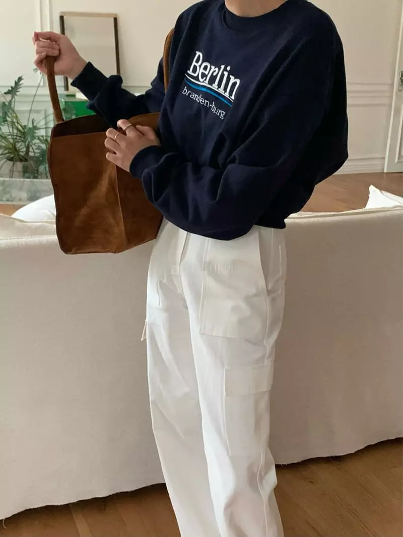 Amiment - Korean Women Fashion - #womensfashion - Berlin Sweatshirt - 6