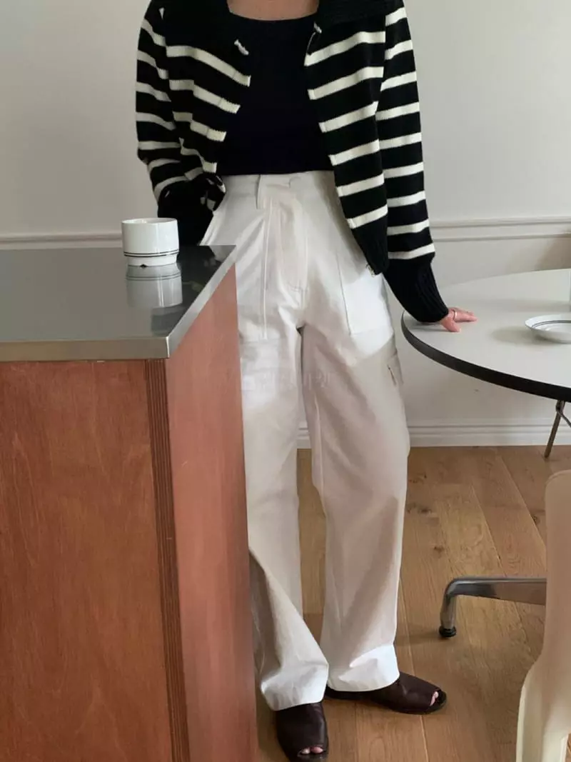 Amiment - Korean Women Fashion - #womensfashion - Maple Cargo Pants - 11