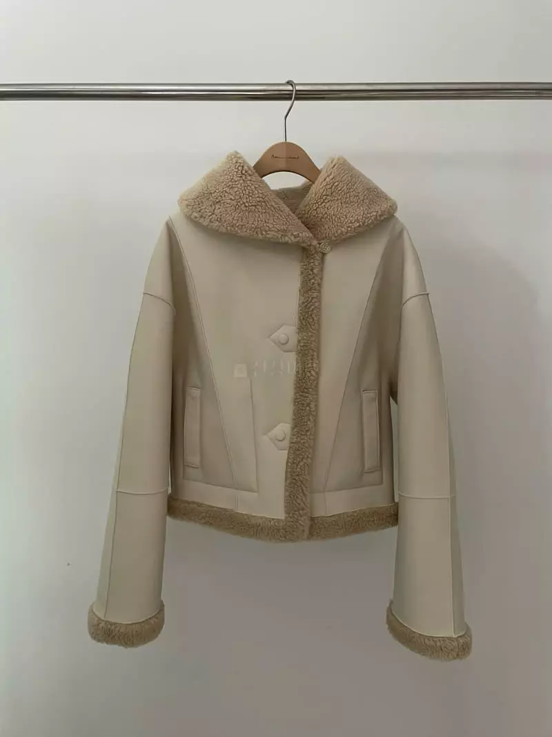 Amiment - Korean Women Fashion - #momslook - Noma Reversible Jacket - 4
