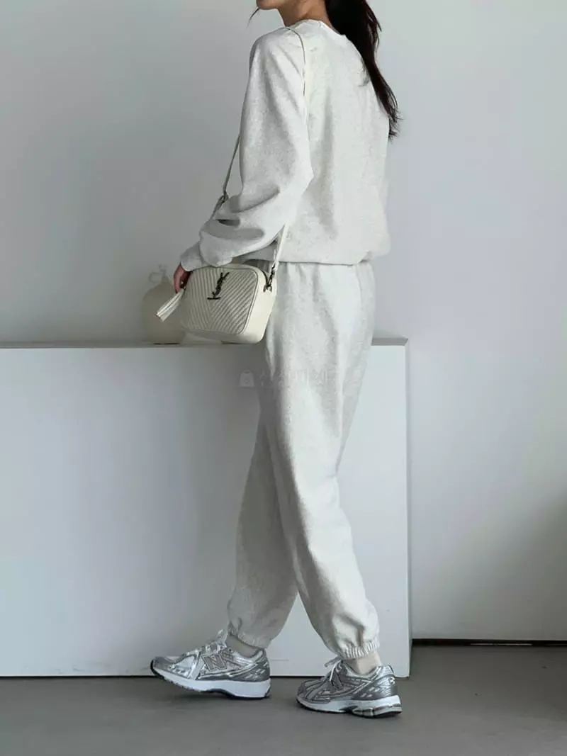 Baribari - Korean Women Fashion - #momslook - Veloure Pants - 12