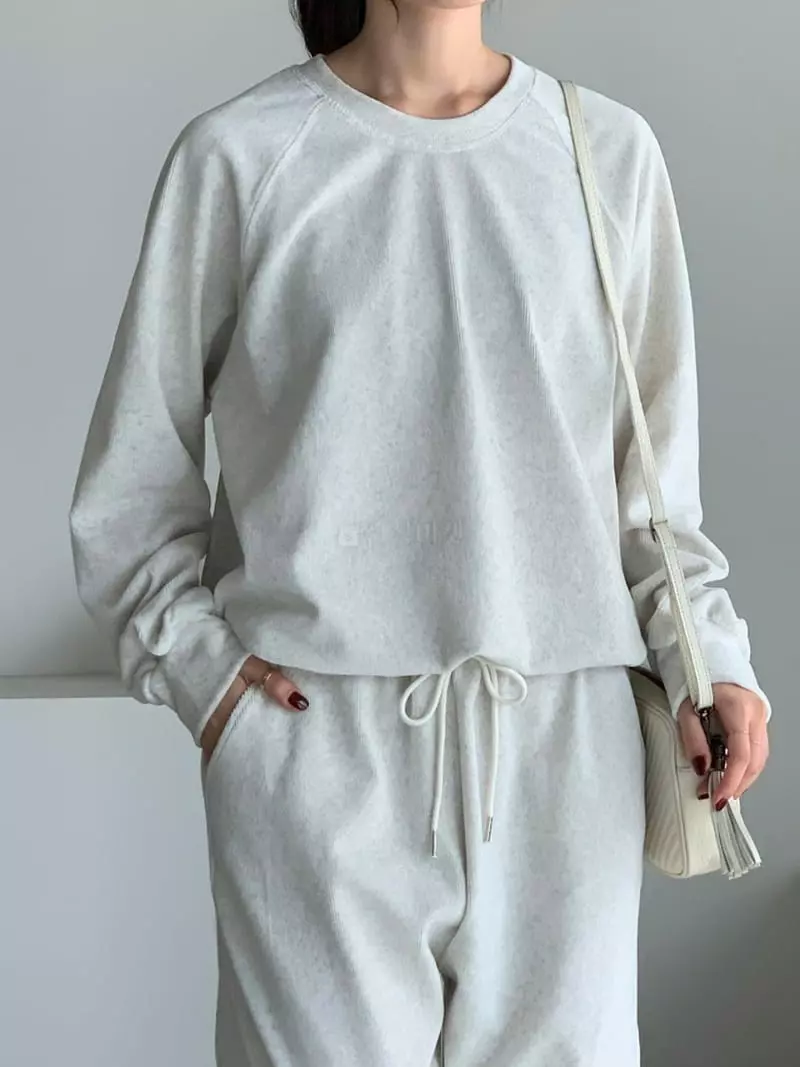 Baribari - Korean Women Fashion - #momslook - Veloure Sweatshirt