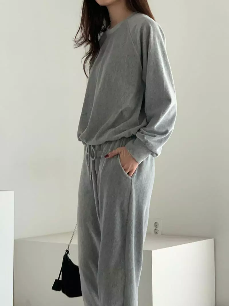 Baribari - Korean Women Fashion - #momslook - Veloure Sweatshirt - 10