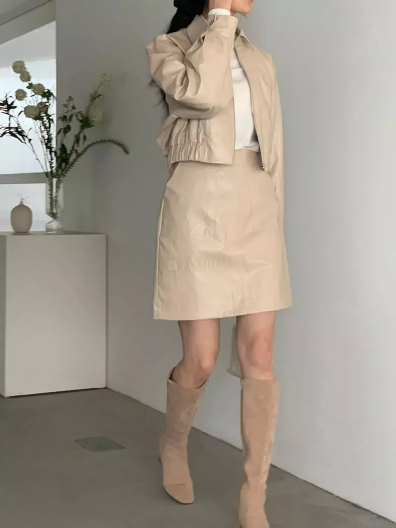 Baribari - Korean Women Fashion - #pursuepretty - Leather Short Jumper - 9