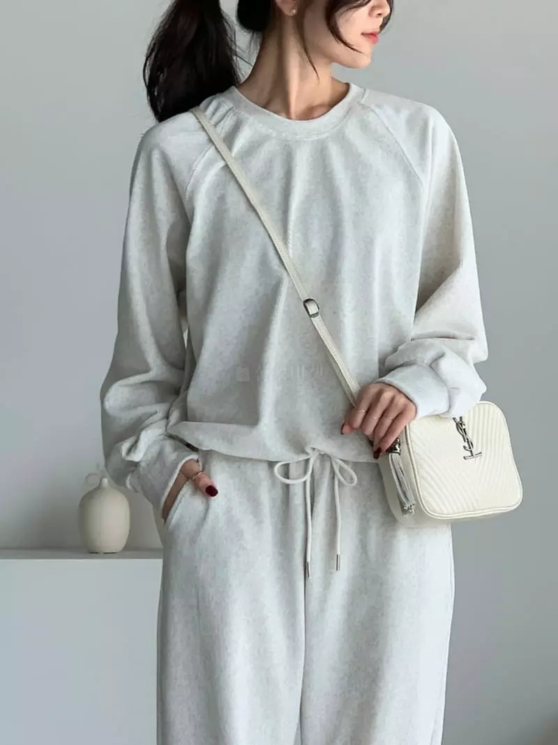 Baribari - Korean Women Fashion - #womensfashion - Veloure Sweatshirt - 2