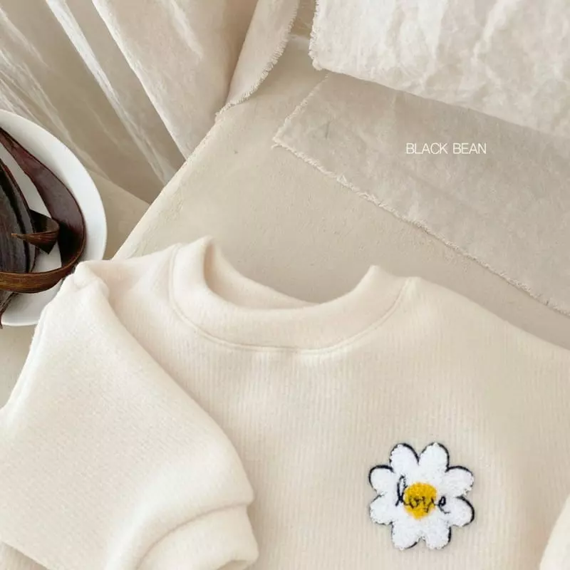 Black Bean - Korean Baby Fashion - #babyoninstagram - Flower Fleece Bebe Top Bottom Set - 4