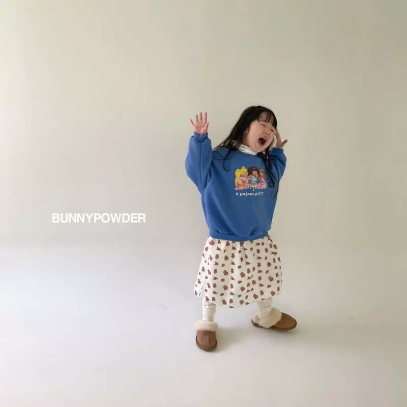 Bunny Powder - Korean Children Fashion - #kidsshorts - Party Sweatshirt with Mom - 4