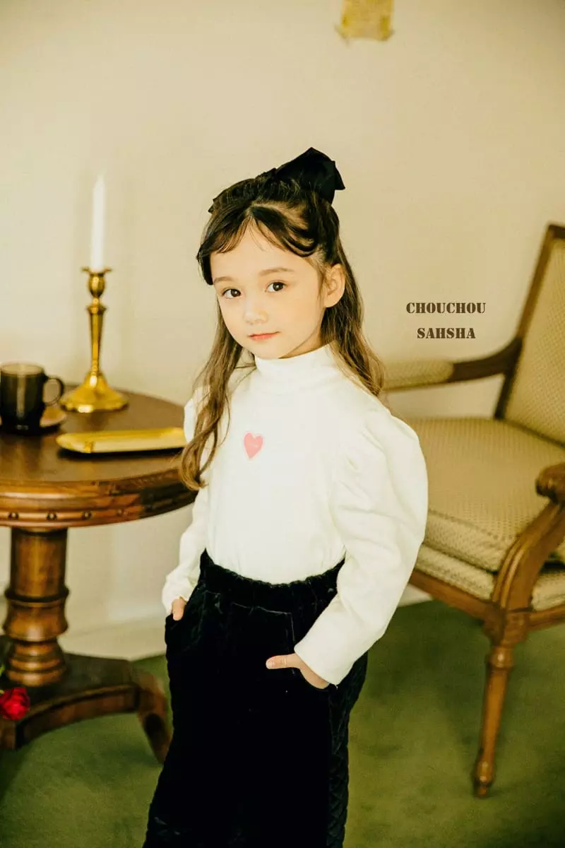 Chouchou Shasha - Korean Children Fashion - #kidsshorts - Love Turtleneck Tee - 6