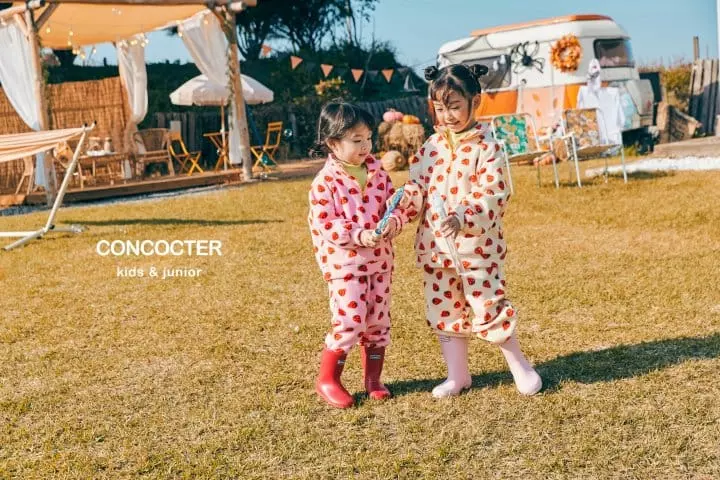 Concocter - Korean Children Fashion - #littlefashionista - Strawberry Top Bottom Set - 11