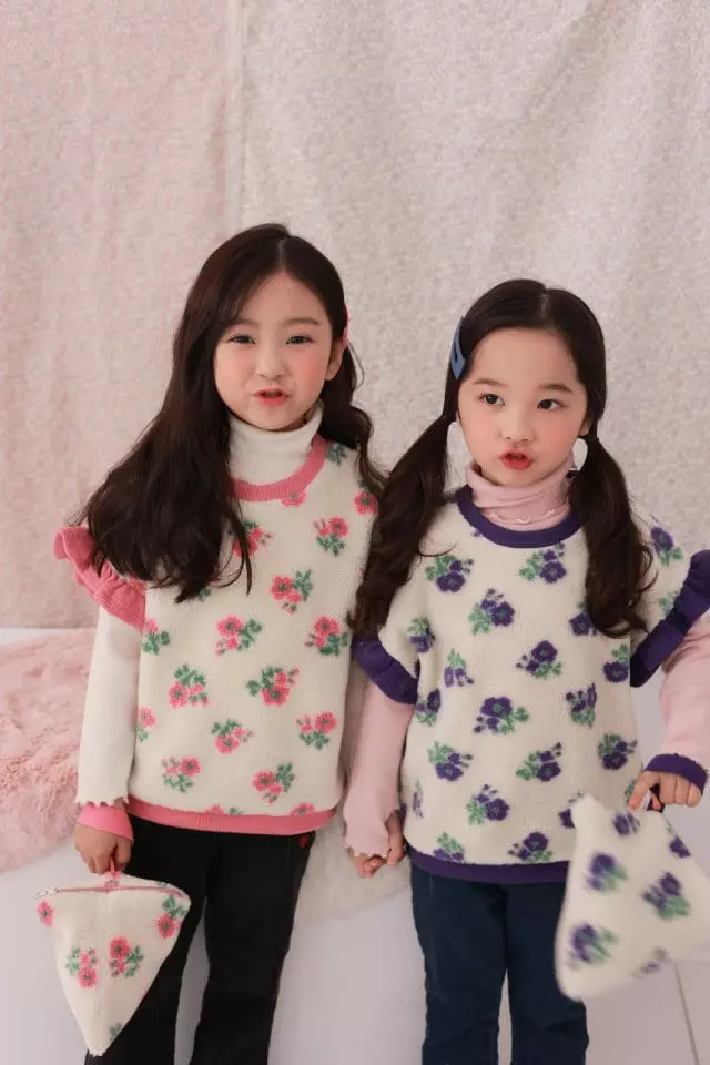Dalla - Korean Children Fashion - #Kfashion4kids - Petit Triangle Bag - 2