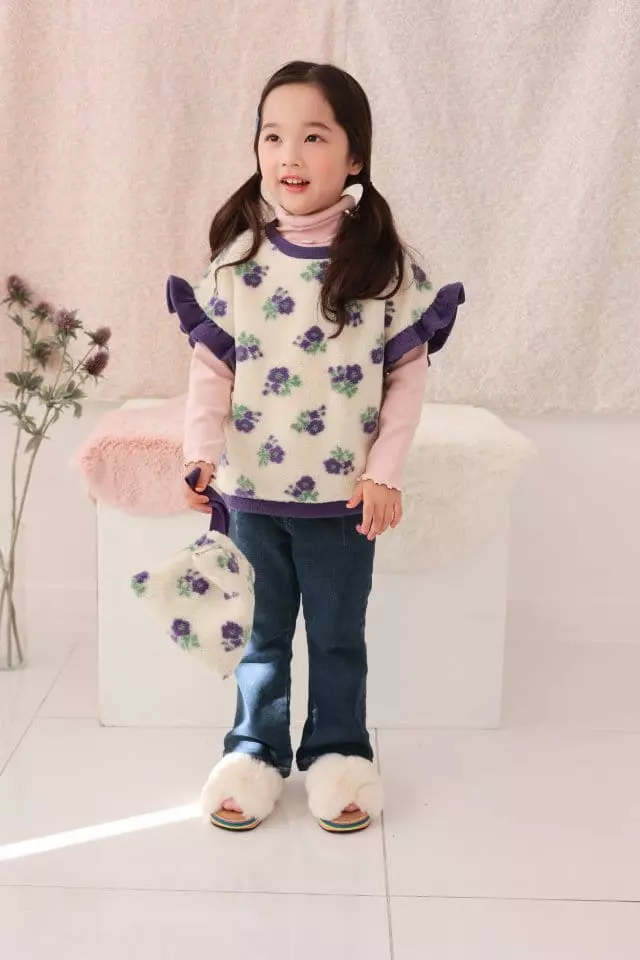 Dalla - Korean Children Fashion - #designkidswear - Petit Triangle Bag - 10