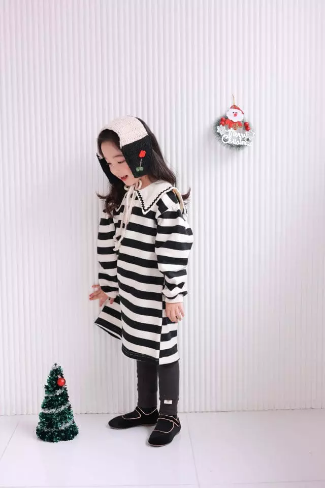 Dalla - Korean Children Fashion - #kidsshorts - Two Tone Earmuffs - 12