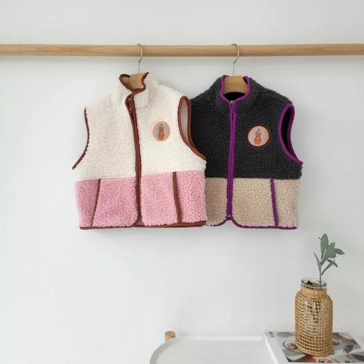 Dalla - Korean Children Fashion - #kidsstore - Bear Fleece Vest - 3