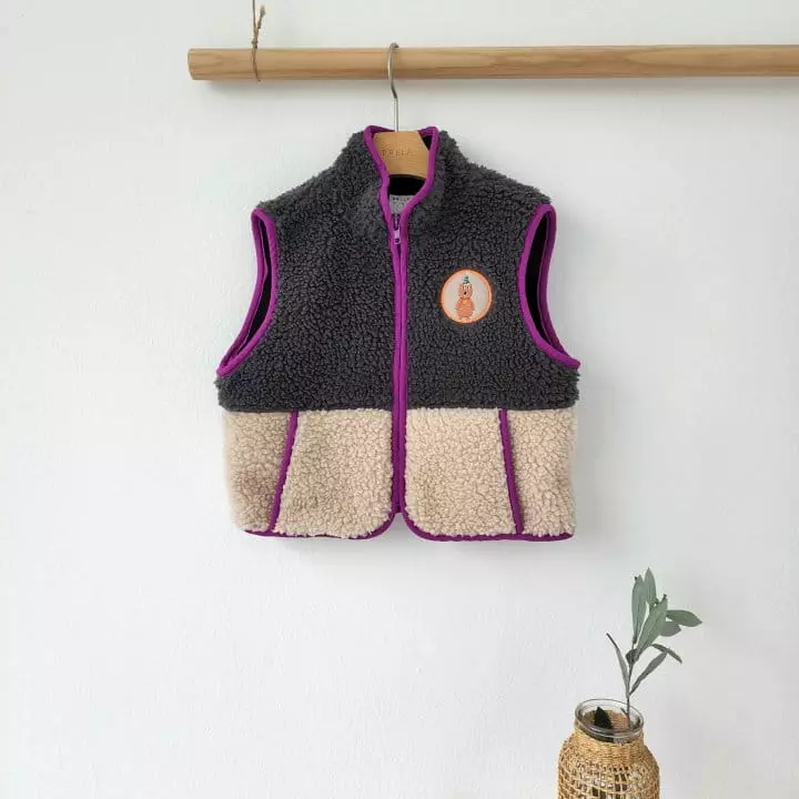 Dalla - Korean Children Fashion - #kidsstore - Bear Fleece Vest - 4