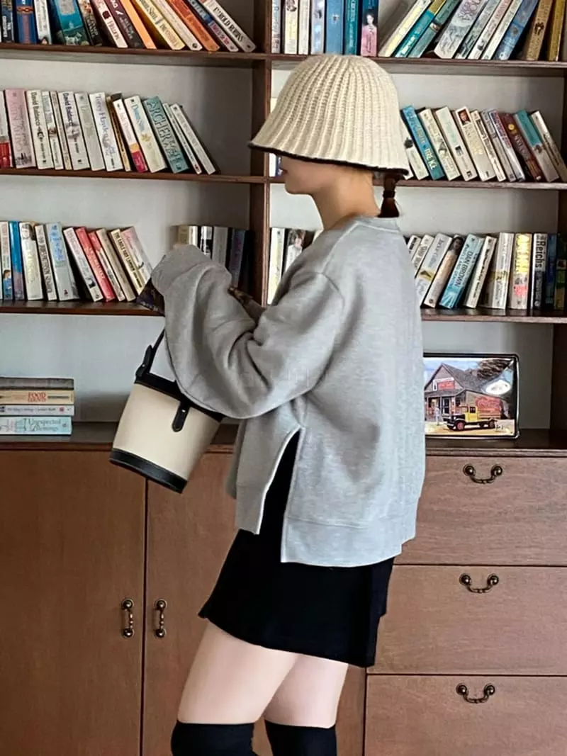 Dawning - Korean Women Fashion - #momslook - Puff Slit Sweatshirt - 2