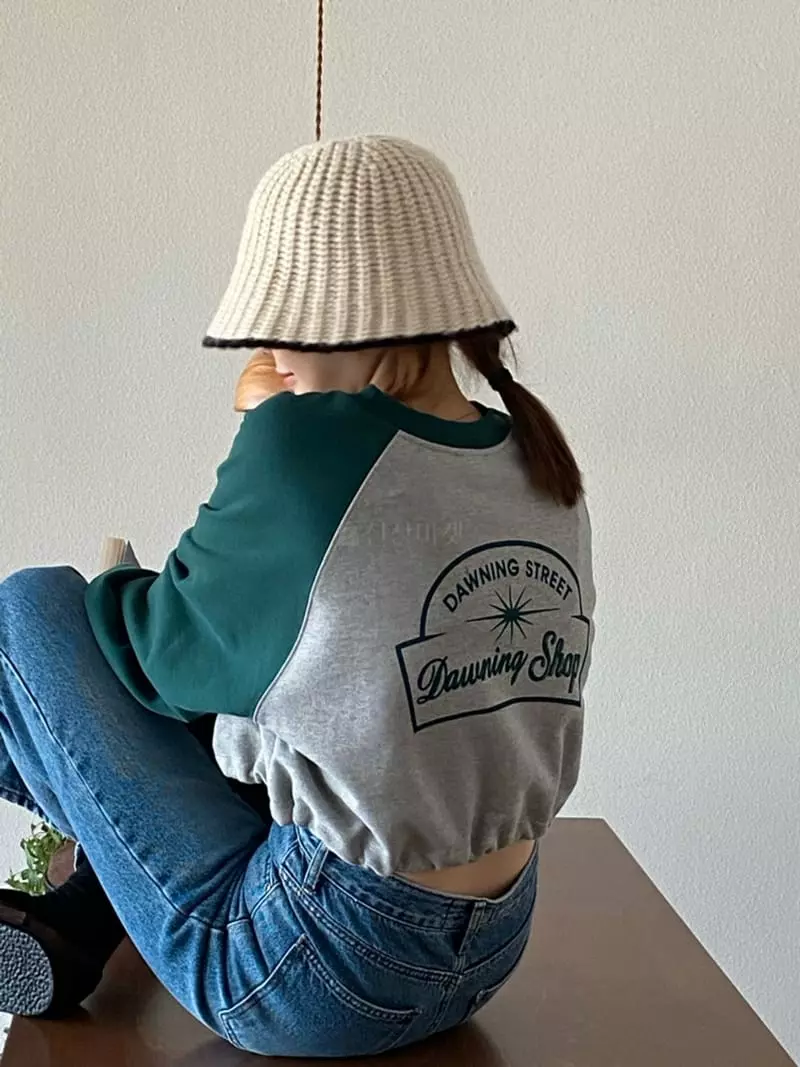 Dawning - Korean Women Fashion - #momslook - Crop String Sweatshirt