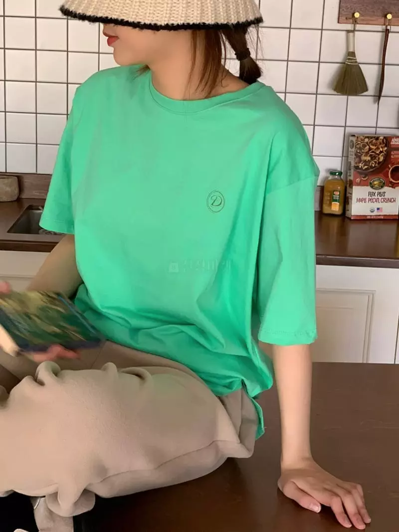 Dawning - Korean Women Fashion - #womensfashion - Embroidery Loose Tee