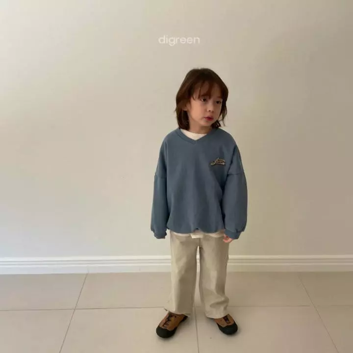 Digreen - Korean Children Fashion - #magicofchildhood - Love V Sweatshirt - 11