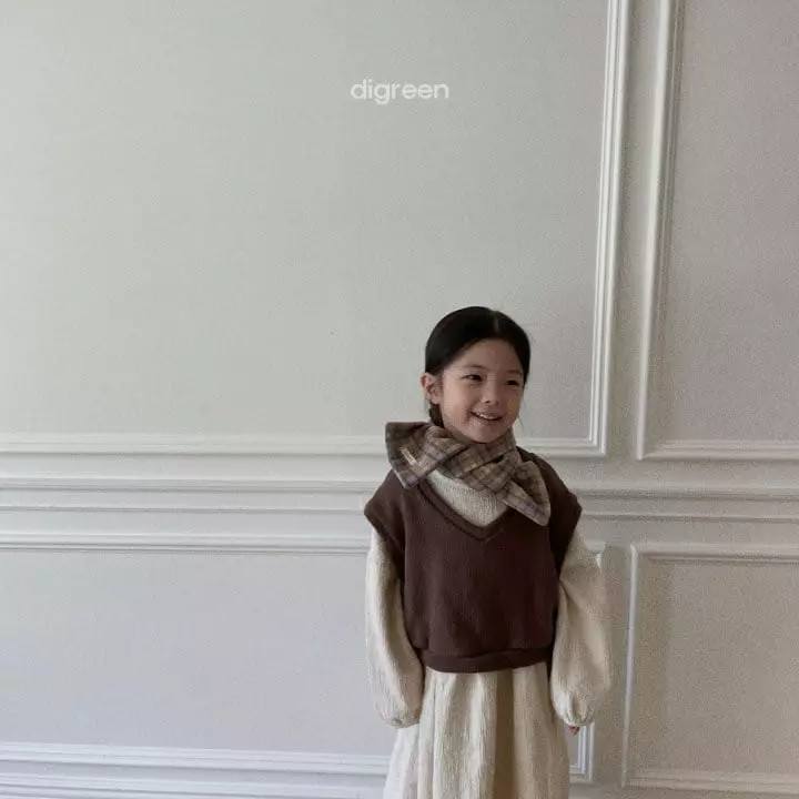 Digreen - Korean Children Fashion - #prettylittlegirls - Crop Knit Vest - 9